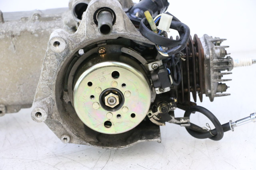 photo de MOTOR KEEWAY F-ACT NAKED 50 (2009 - 2014) - Marcados y referencias originales