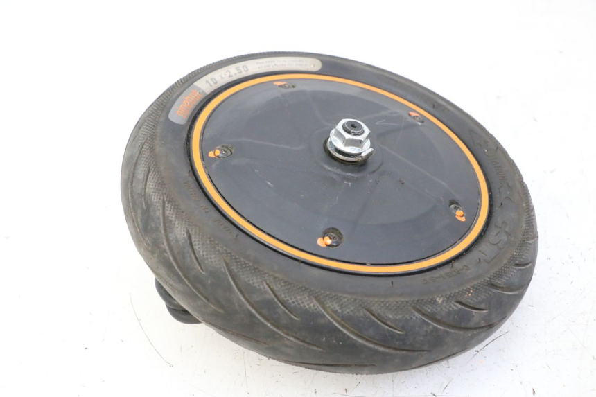 photo de MOTOR SEGWAY NINEBOT F40E 1 - Zoom estado de uso