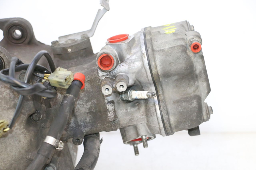 photo de MOTOR HONDA FES PANTHEON 125 (2003 - 2007) - Primer plano técnico
