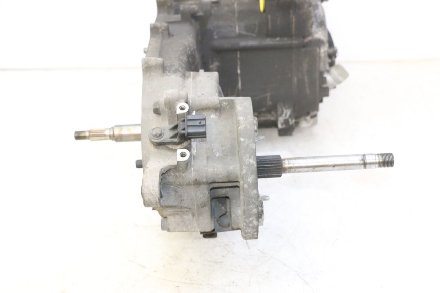 photo de MOTOR HONDA FES S-WING SWING ABS 125 (2007 - 2015) - Características distintivas