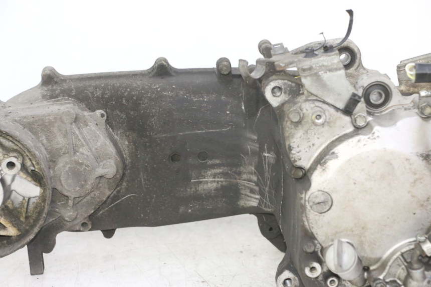 photo de MOTOR HONDA FES S-WING SWING ABS 125 (2007 - 2015) - Zoom sobre los componentes
