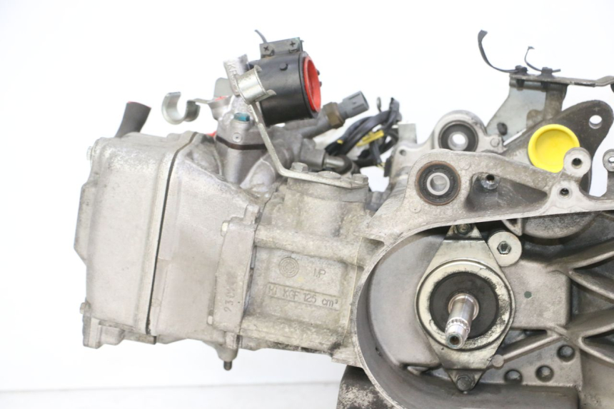 photo de MOTOR HONDA FES S-WING SWING ABS 125 (2007 - 2015) - Otra perspectiva