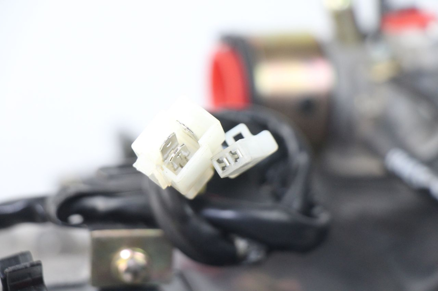 photo de MOTOR SYM FIDDLE 3 III 125 (2014 - 2020) - Estado de la superficie y material