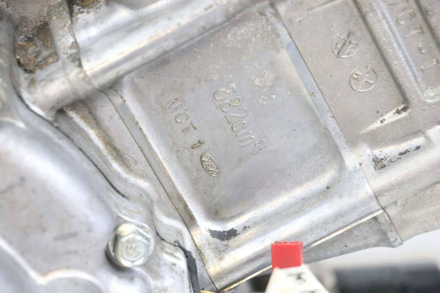 photo de MOTOR HONDA FJS SILVERWING SILVER WING 600 (2001 - 2010) - Primer plano de alta resolución