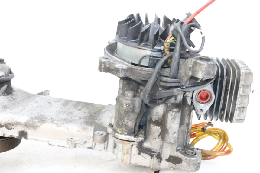 photo de MOTOR PIAGGIO FLY 2T 50 (2004 - 2017) - Zoom estado de uso