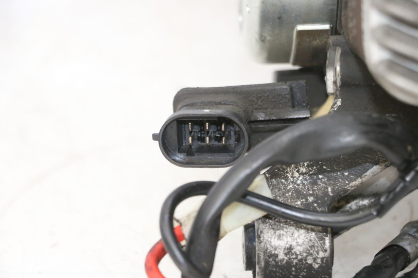 photo de MOTOR PIAGGIO FLY 2T 50 (2004 - 2017) - Inspección visual detallada