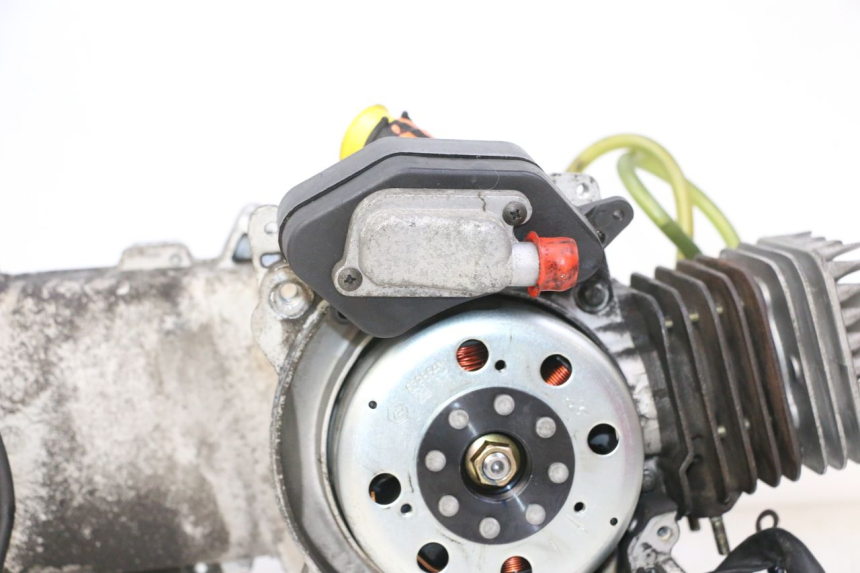 photo de MOTOR PIAGGIO FLY 2T 50 (2004 - 2017) - Marcados y referencias originales