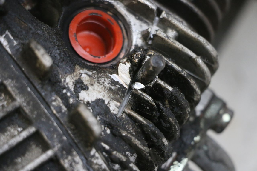 photo de MOTOR PIAGGIO FLY 4T 50 (2013 - 2017) - Primer plano técnico