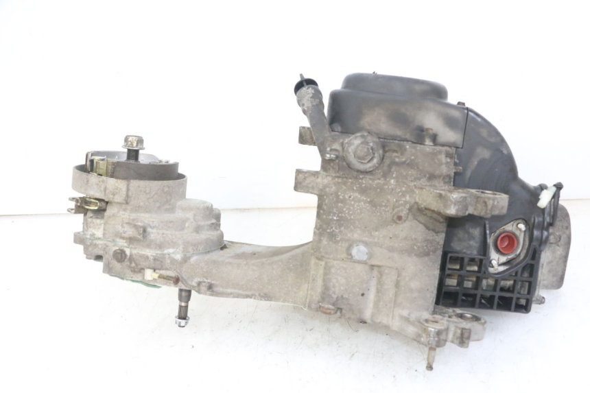 photo de MOTOR VENESI FLY RETRO 4T 50 (2020 - 2025) - Primer plano técnico