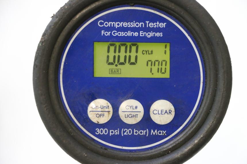 photo de MOTOR KEEWAY FOCUS 50 (2006 - 2009) - Zoom estado de uso