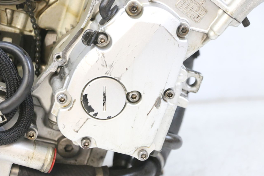 photo de MOTOR YAMAHA FZ6 N FAZER 600 (2004 - 2006) - Otra perspectiva