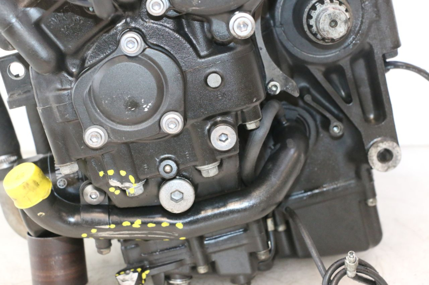 photo de MOTOR YAMAHA FZ8 800 (2010 - 2016) - Otra perspectiva