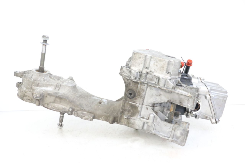 photo de MOTOR PEUGEOT GEOPOLIS RS 125 (2007 - 2009) - Otra perspectiva