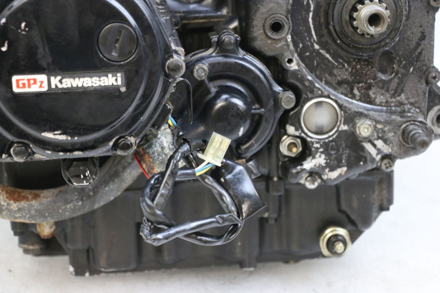 photo de MOTOR KAWASAKI GPZ RX 1000 (1986 - 1988) - Otra perspectiva