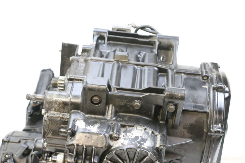 photo de MOTOR KAWASAKI GPZ RX 1000 (1986 - 1988) - Primer plano técnico