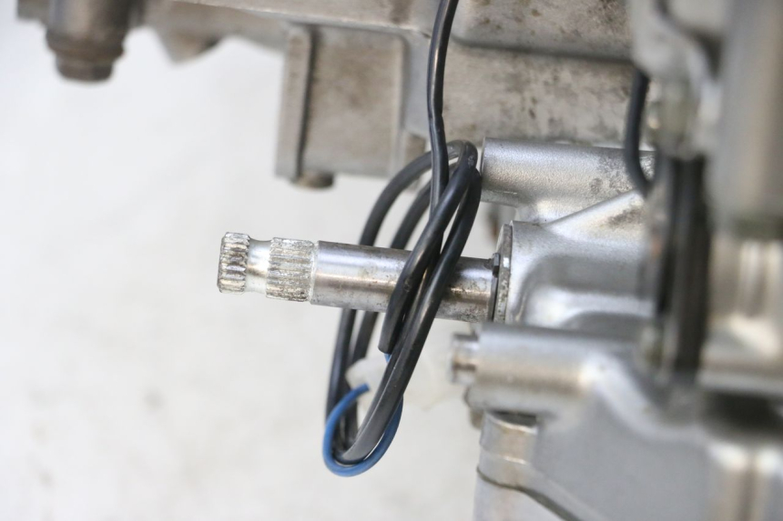 photo de MOTOR SUZUKI GSF N BANDIT 600 (1996 - 1999) - Primer plano de alta resolución