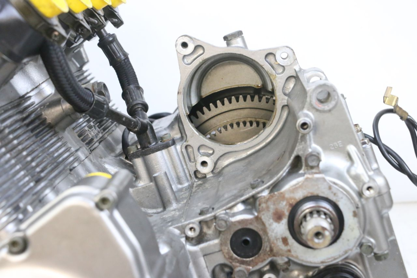 photo de MOTOR SUZUKI GSF N BANDIT 600 (1996 - 1999) - Ángulo de visión alternativo