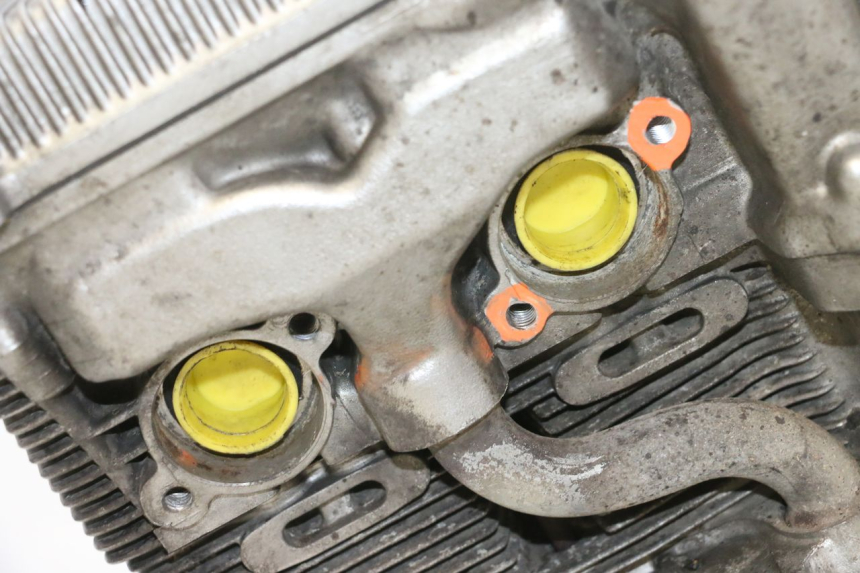 photo de MOTOR SUZUKI GSF N BANDIT 600 (1996 - 1999) - Otra perspectiva