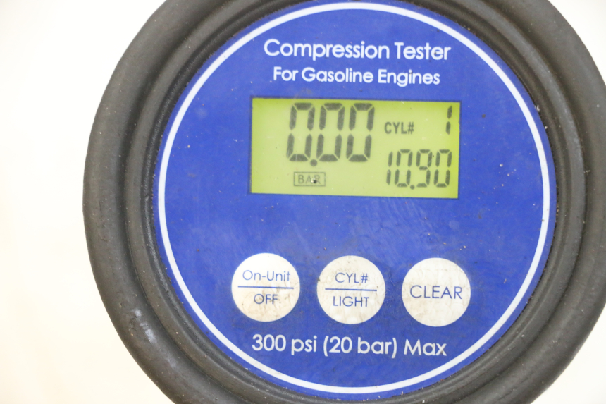 photo de MOTOR SUZUKI GSF N BANDIT 600 (1996 - 1999) - Inspección visual detallada