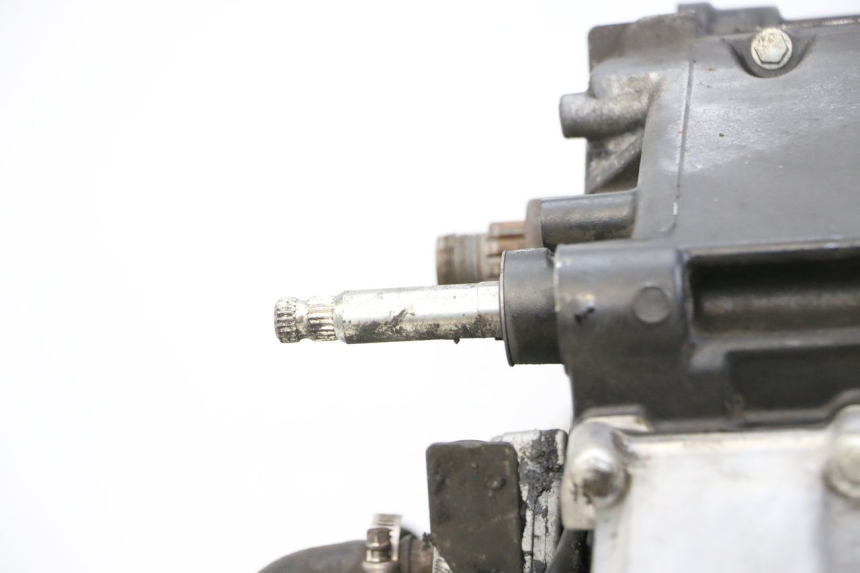 photo de MOTOR SUZUKI GSR 750 (2011 - 2017) - Zoom estado de uso