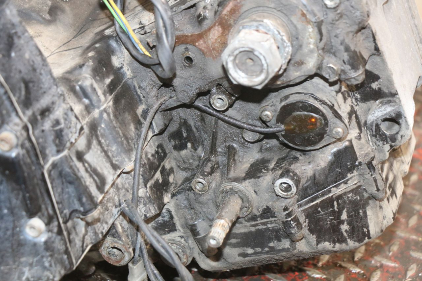 photo de MOTOR SUZUKI GSX-F GSX  F 1100 (1988 - 1994) - Estado de la superficie y material