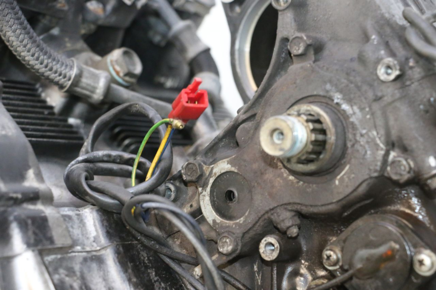 photo de MOTOR SUZUKI GSX F GSXF 750 (1988 - 1998) - Características distintivas