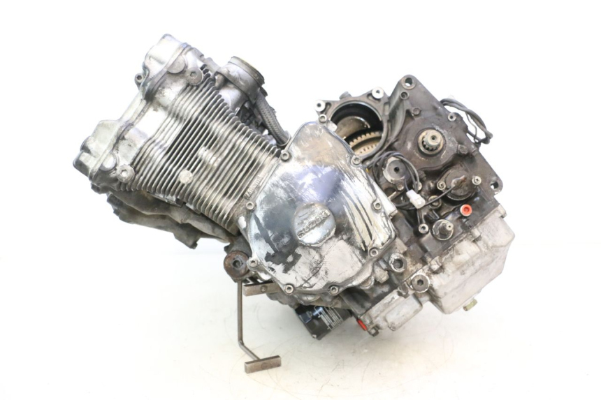 photo de MOTOR SUZUKI GSX F GSXF 750 (1988 - 1998) - Enfoque en la estructura