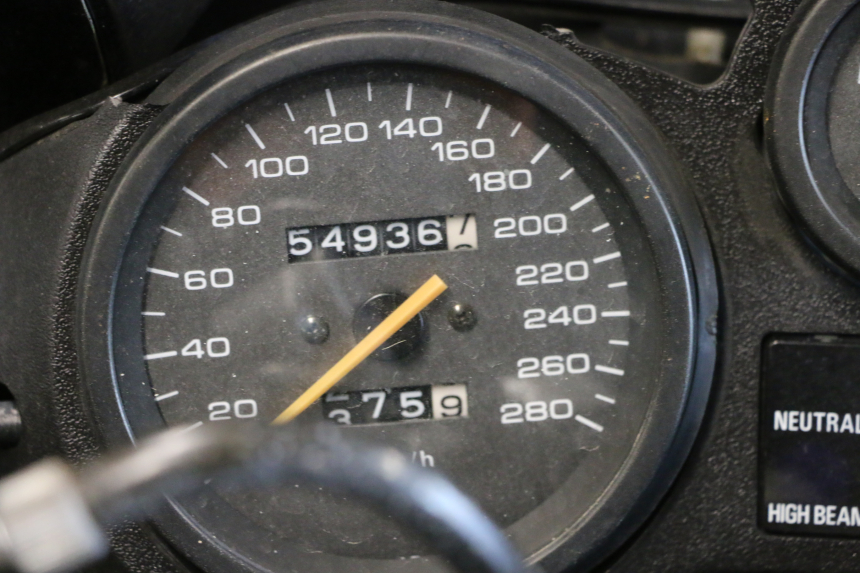 photo de MOTOR SUZUKI GSX F GSXF 750 (1988 - 1998) - Inspección visual detallada