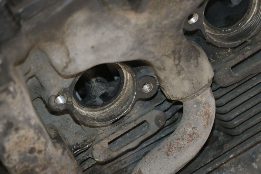 photo de MOTOR SUZUKI GSX F GSXF 750 (1988 - 1998) - Primer plano técnico