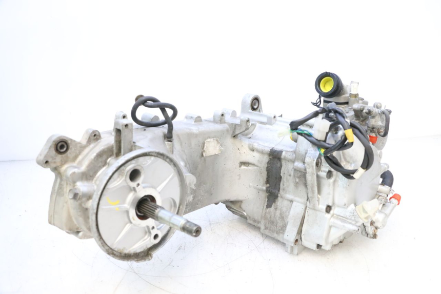 photo de MOTOR SYM GTS EVO 125 (2009 - 2013) - Estado de la superficie y material