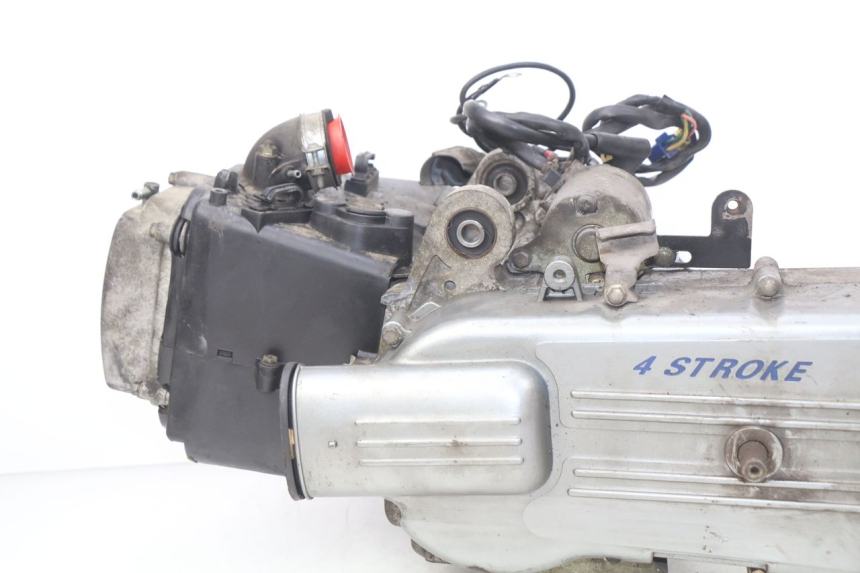 photo de MOTOR HAOTIAN HT125T-2 125 - Primer plano de alta resolución