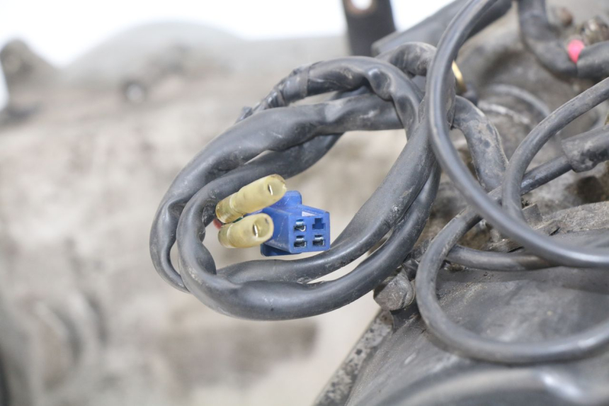 photo de MOTOR HAOTIAN HT125T-2 125 - Detalles de los puntos de fijación