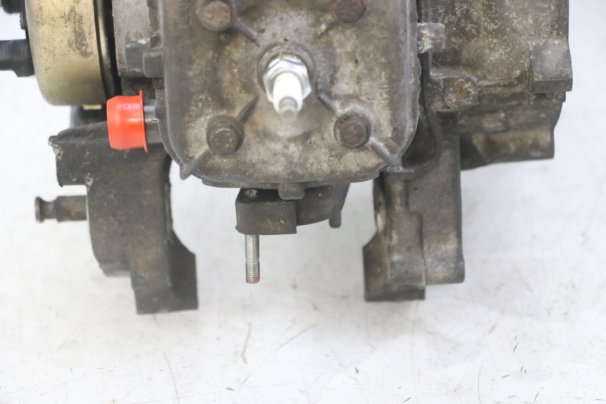 photo de MOTOR PEUGEOT JET FORCE CARBU 50 (2003 - 2016) - Características distintivas