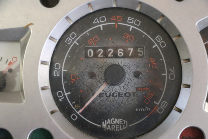 photo de MOTOR PEUGEOT JET FORCE CARBU 50 (2003 - 2016) - Recambio usado revisado