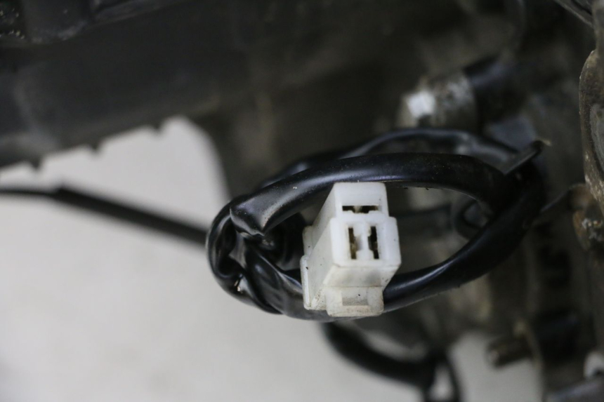 photo de MOTOR KAWASAKI ZR7 ZR-7 S 750 (1999 - 2004) - Estado de la superficie y material