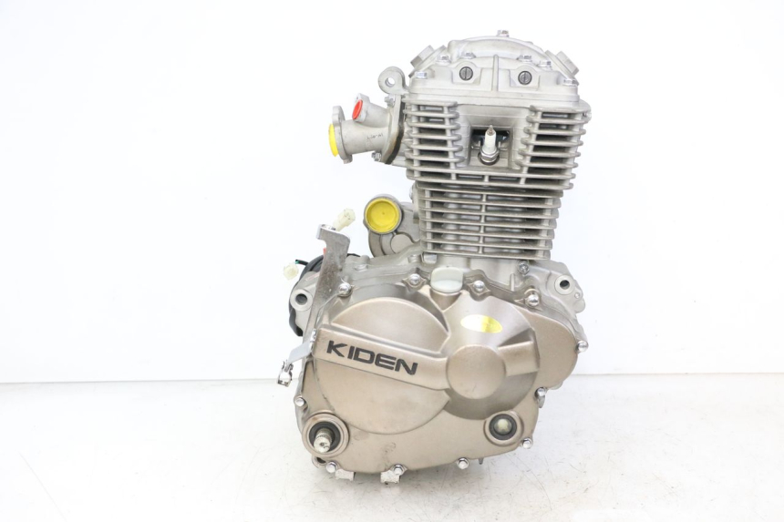 photo de MOTOR KIDEN KD125-G 125 (2018 - 2022) - Zoom sobre los componentes