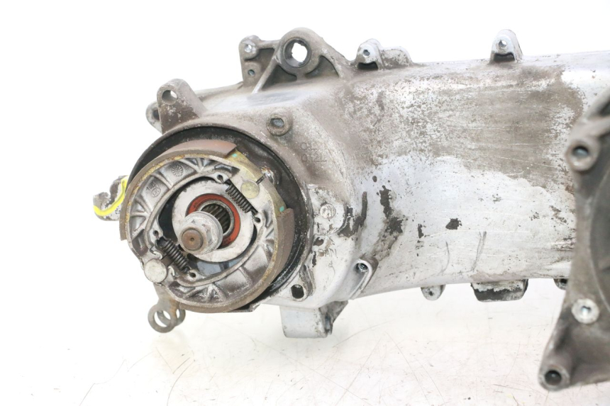 photo de MOTOR PEUGEOT KISBEE 2T 50 (2010 - 2017) - Inspección visual detallada