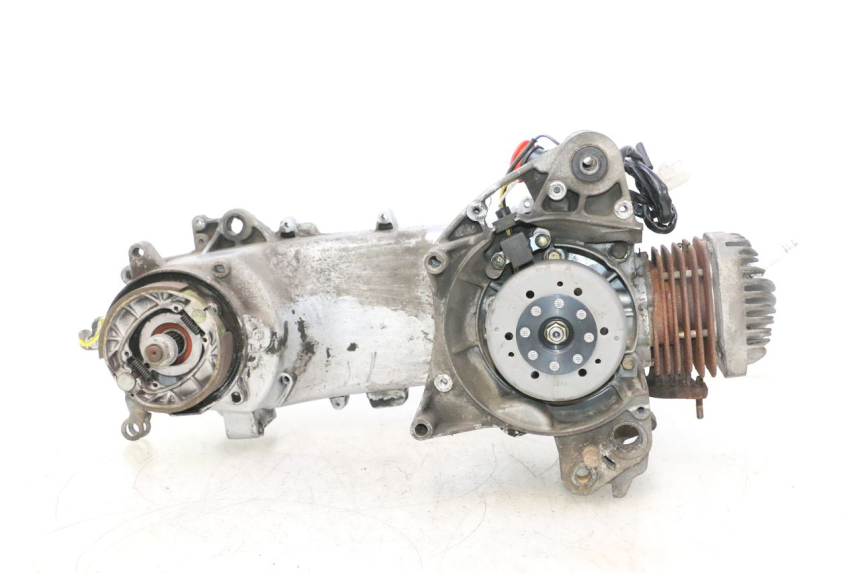 photo de MOTOR PEUGEOT KISBEE 2T 50 (2010 - 2017) - Zoom calidad de ocasión