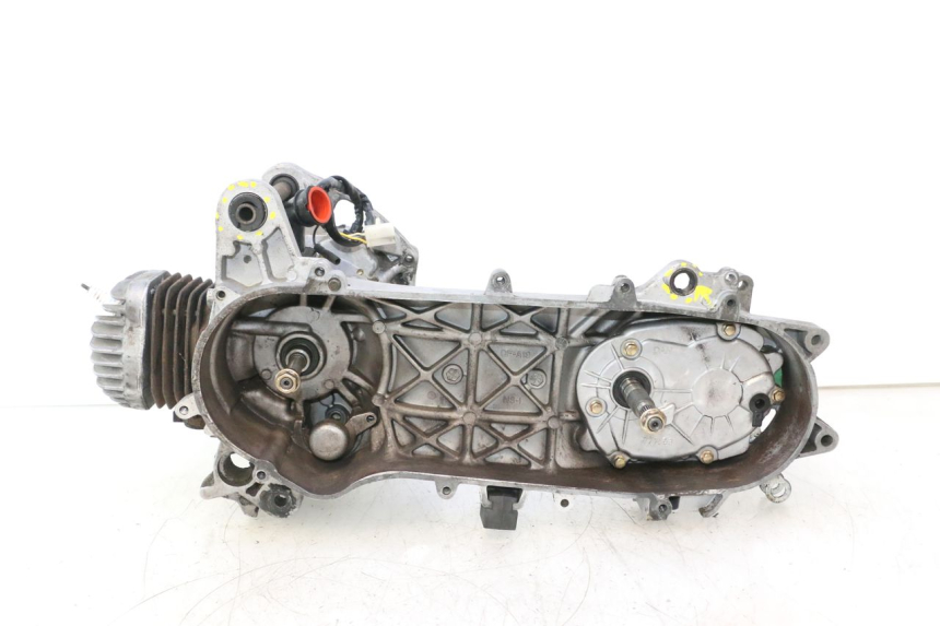 photo de MOTOR PEUGEOT KISBEE 2T 50 (2010 - 2017) - Vista principal