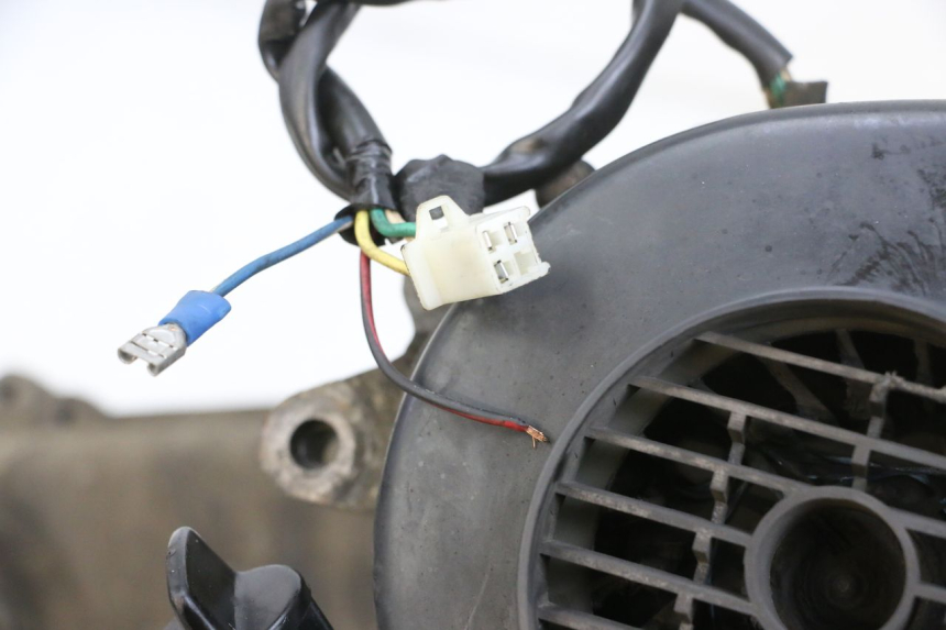 photo de MOTOR PEUGEOT KISBEE 4T 50 (2010 - 2017) - Detalle de la pieza