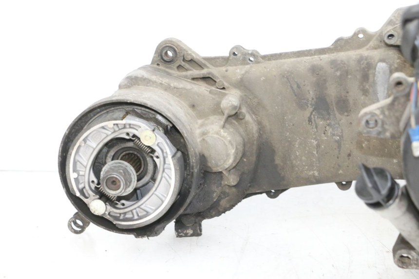 photo de MOTOR PEUGEOT KISBEE 4T 50 (2010 - 2017) - Foto de producto adicional