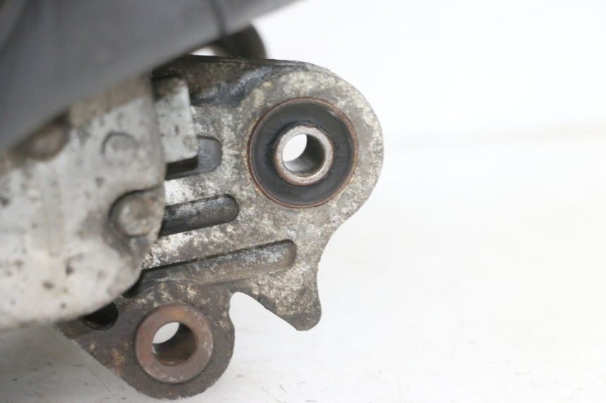 photo de MOTOR PEUGEOT KISBEE 4T 50 (2010 - 2017) - Inspección visual detallada