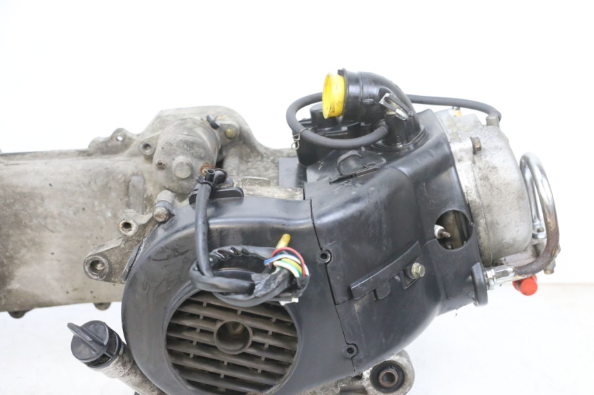 photo de MOTOR PEUGEOT KISBEE 4T 50 (2010 - 2017) - Características distintivas