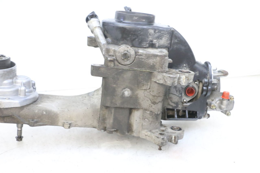 photo de MOTOR PEUGEOT KISBEE 4T 50 (2010 - 2017) - Otra perspectiva