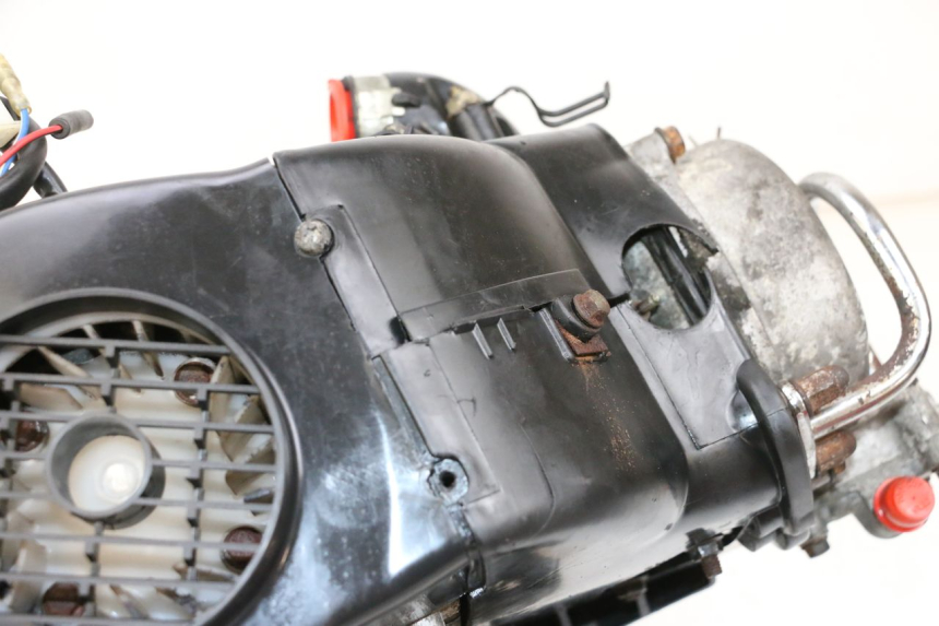 photo de MOTOR PEUGEOT KISBEE 4T 50 (2010 - 2017) - Detalle de la pieza