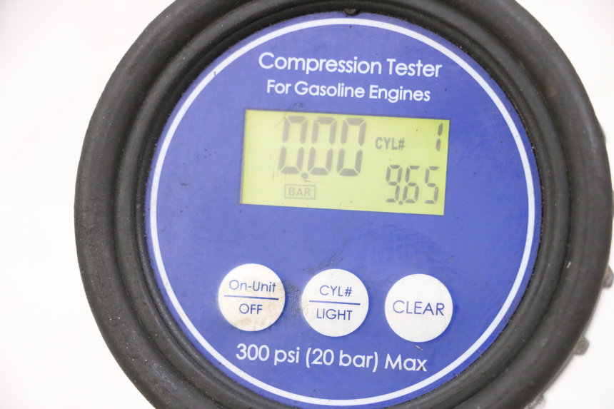 photo de MOTOR PEUGEOT KISBEE 4T 50 (2010 - 2017) - Primer plano técnico