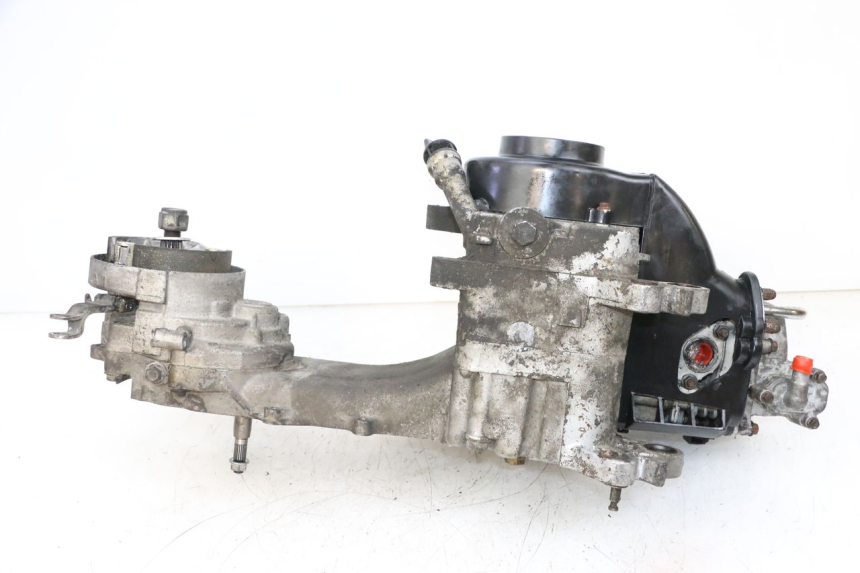 photo de MOTOR PEUGEOT KISBEE 4T 50 (2010 - 2017) - Primer plano técnico