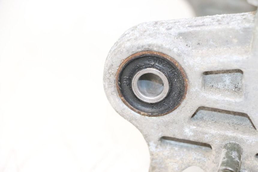 photo de MOTOR PEUGEOT KISBEE 4T 50 (2010 - 2017) - Enfoque en la estructura