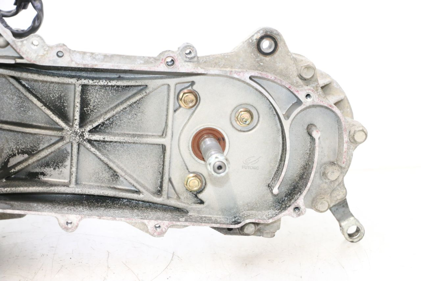 photo de MOTOR PEUGEOT KISBEE 4T 50 (2010 - 2017) - Zoom calidad de ocasión