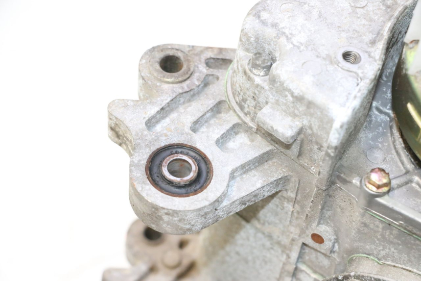 photo de MOTOR PEUGEOT KISBEE 4T 50 (2010 - 2017) - Primer plano técnico